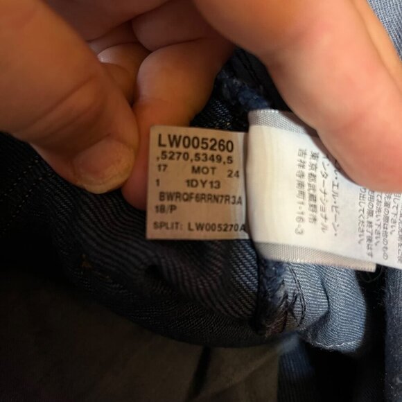 L.L. Bean Women's Original Fit Jeans Size 18 Petite 100% Cotton Dark Wash Denim - Picture 7 of 9